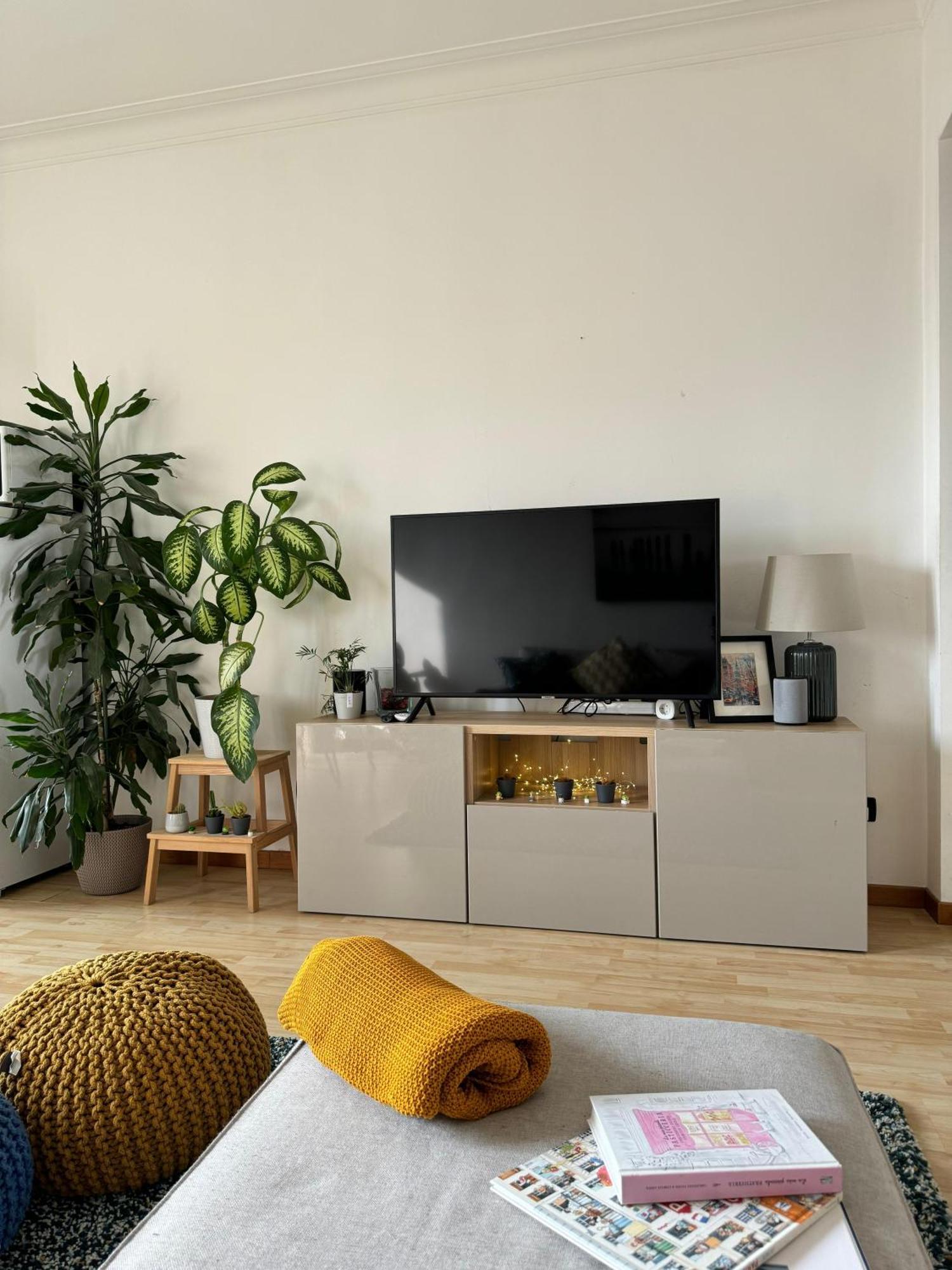 Apartamento Trilocale Con Due Balconi A Isola Porta Nuova Milán Exterior foto